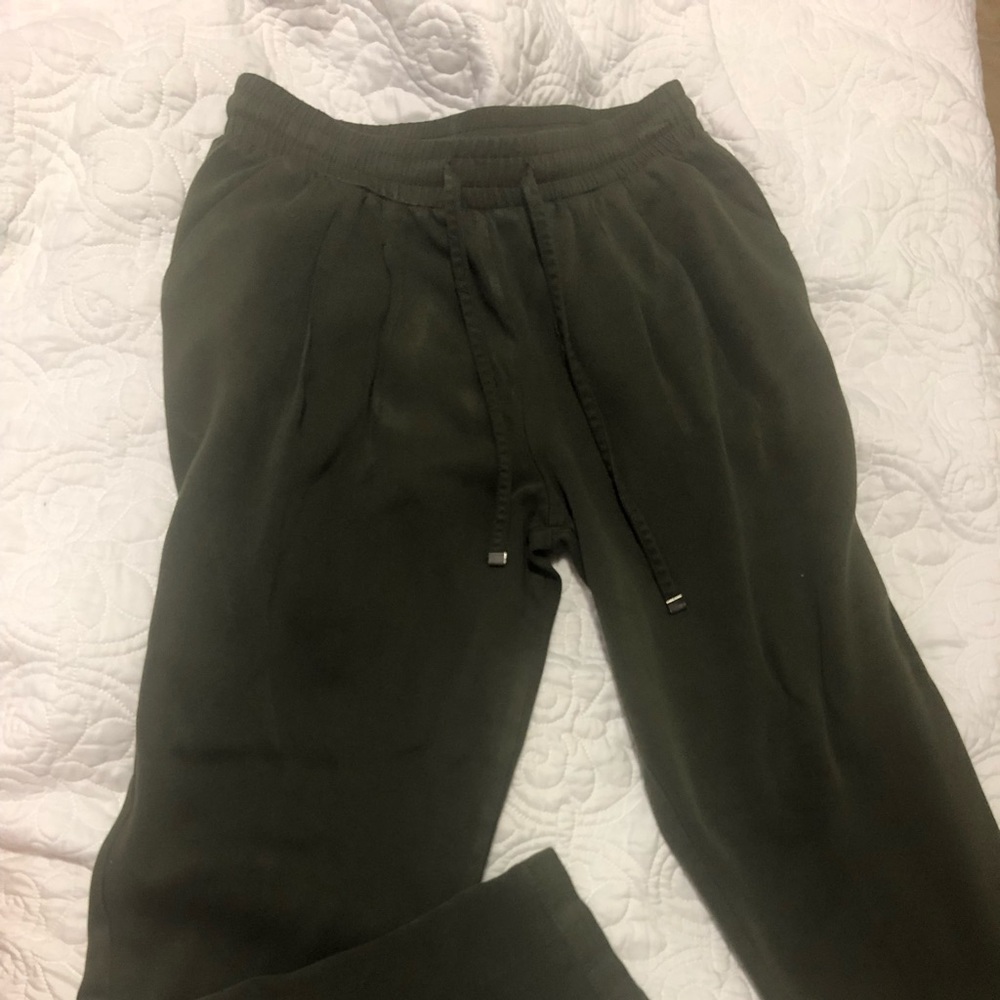 Forever 21 joggers